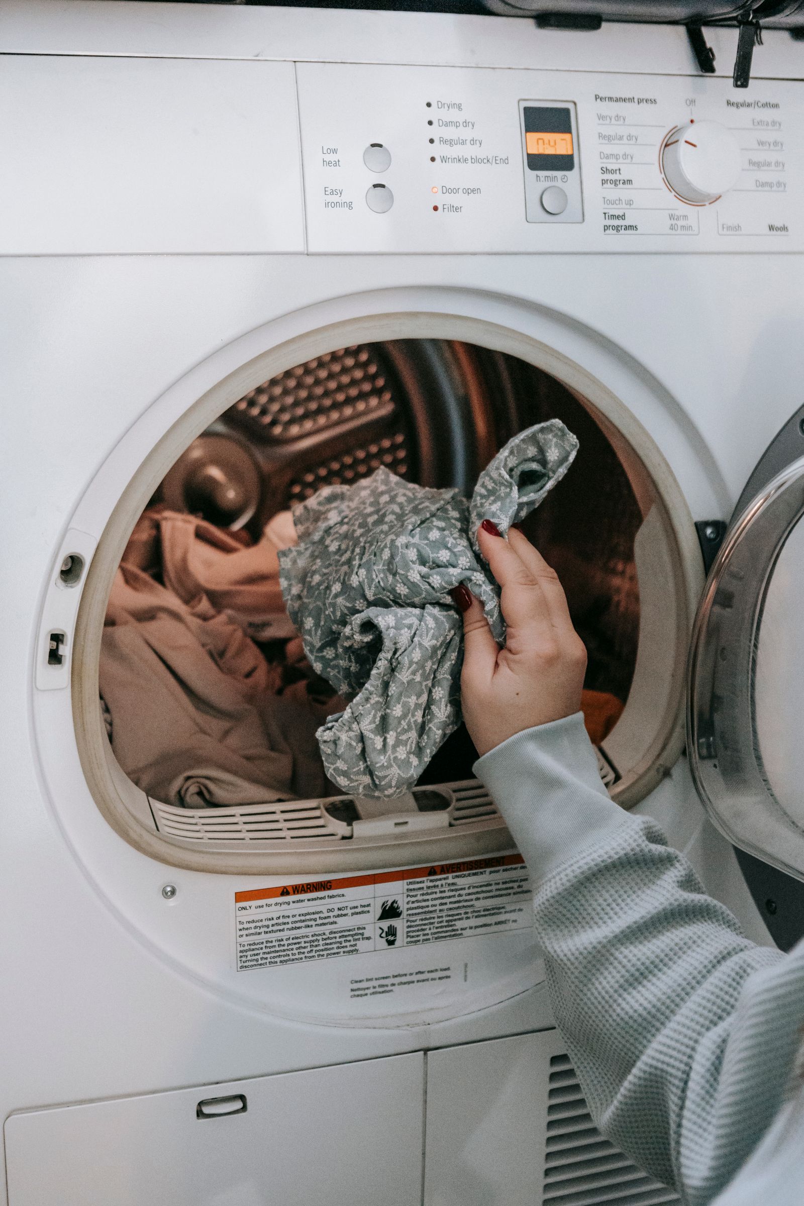 Loading portable washing machines in a small apartment