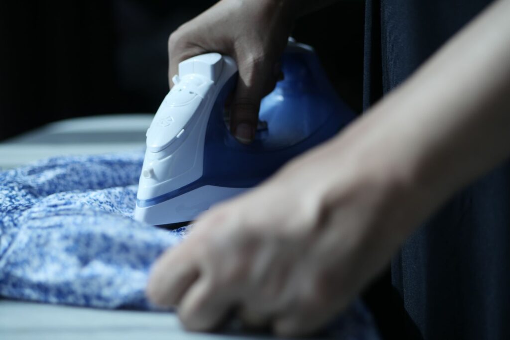 Small-space ironing without a full-size board